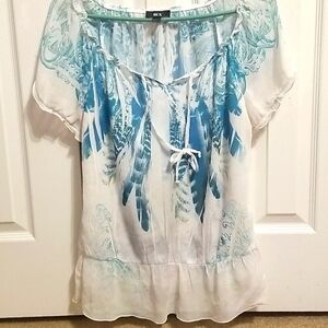 B12-Bcx. Size large womens turquoise and white top